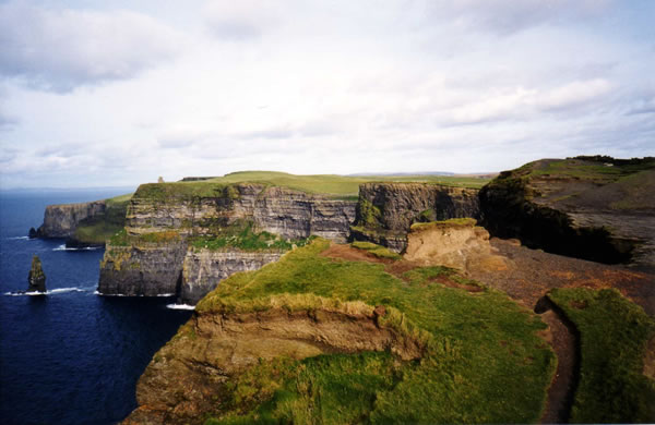 Cliffs of Moher - 28 Jul 2004